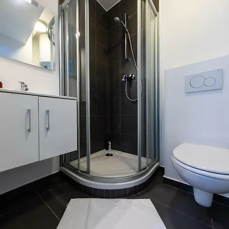 Flat In The Heart Of Centrum Apartment